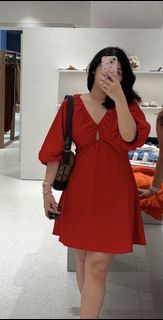 (Category: ) located in . Submitted by clothesofitiew (Listing ID 1469102202, Image 1). Description: .