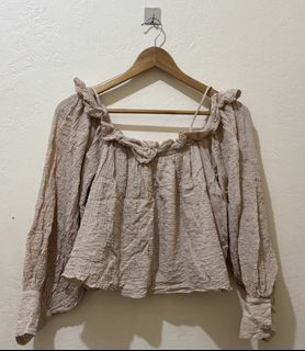 (Category: ) located in . Submitted by zellethrifts (Listing ID 1468953176, Image 1). Description: .