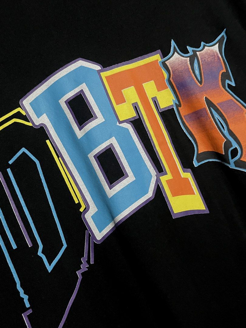 H&MxDBTK (Category: Tshirts & Polo Shirts ) located in Cagayan de Oro. Submitted by otrstreetwear.ph (Listing ID 1468957329, Image 3). Description: 0028 H*M Mens | ₱389 Size on tag: M Length x Width: 26.5 x 21.5 inches Flaw/s: none Disclaimer: Size and color may slightly vary. #offtherack #brandedoverruns #mensclothing #cagayandeorocity #nationwideshipping.