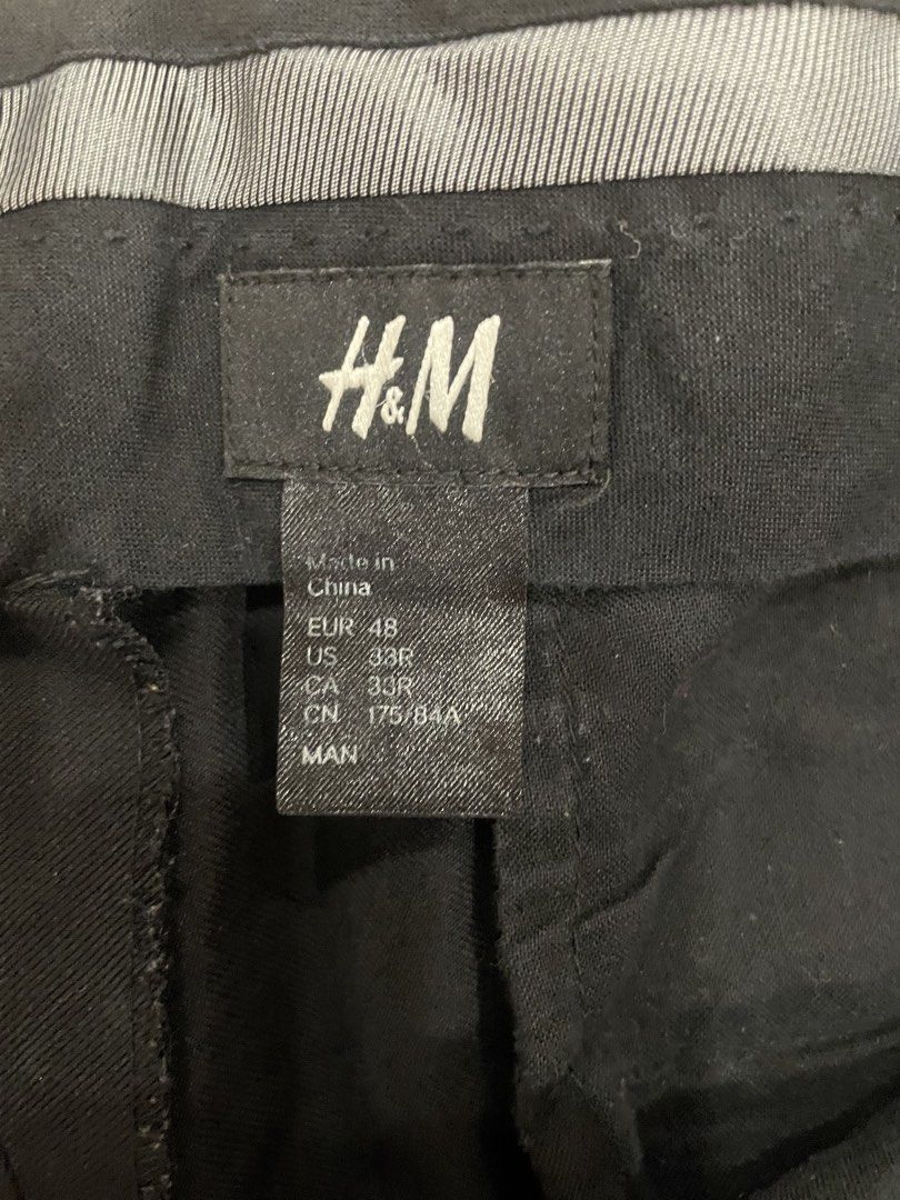 HnM pants (Category: Jeans) located in Manila. Submitted by bedlambuzz (Listing ID 1469104893, Image 2). Description: WYSIWYG ALL JEANS ARE USED BUT FULLY WEARABLE BUTTONS AND ZIPPERS INTACT MAY HAVE SLIGHT DISCOLORATION OR SMALL FLAWS.