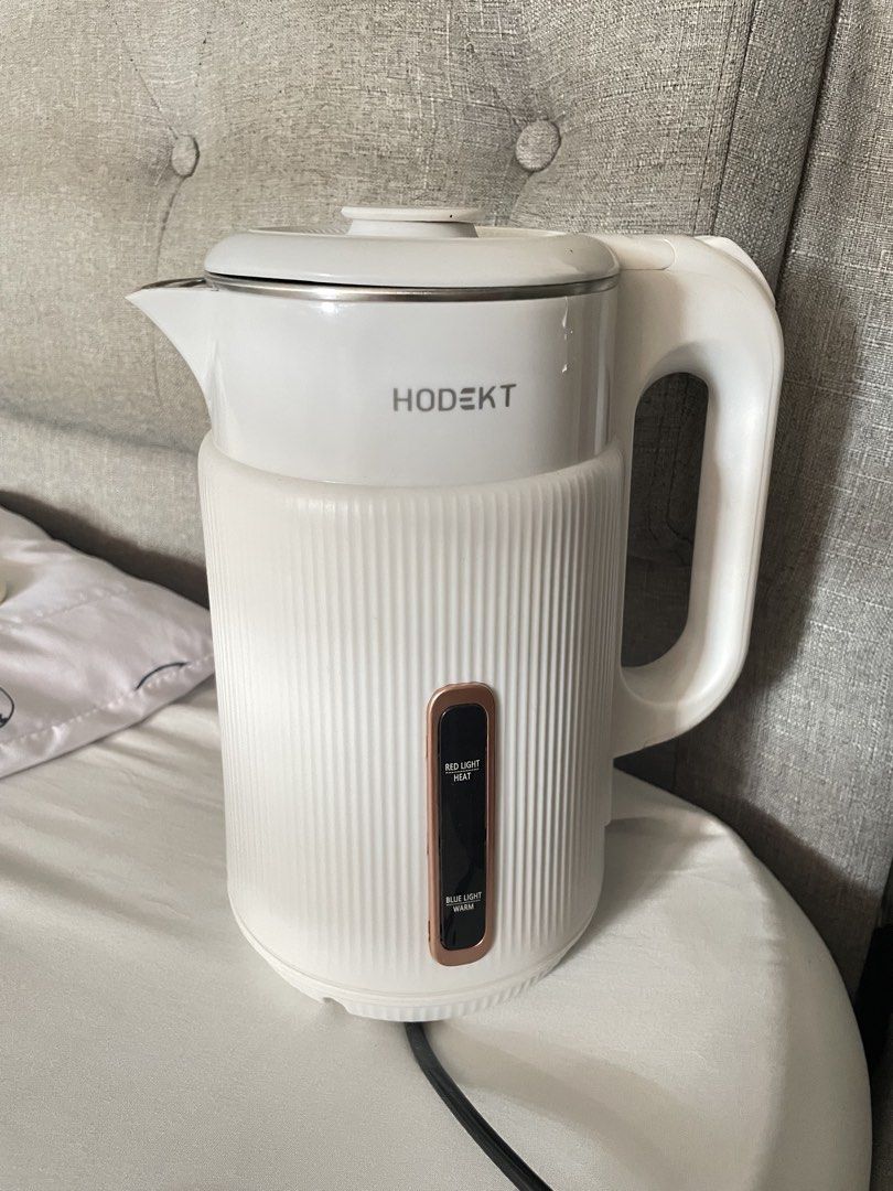 HODEKT Electric Kettle 2.3L | Cream White (Category: Kettles & Airpots) located in Quezon City. Submitted by imnoturmom (Listing ID 1468963473, Image 1). Description: Selling my HODEKT electric kettle because I no longer use it. price is negotiable ✨ Minimalist cream/white design ✨ 2.3L capacity ✨ 1500W power ✨ Stainless steel interior ✨ Like-new condition ✨ No issues, fully functional Still in great condition, perfect for everyday use! 📌 Actual