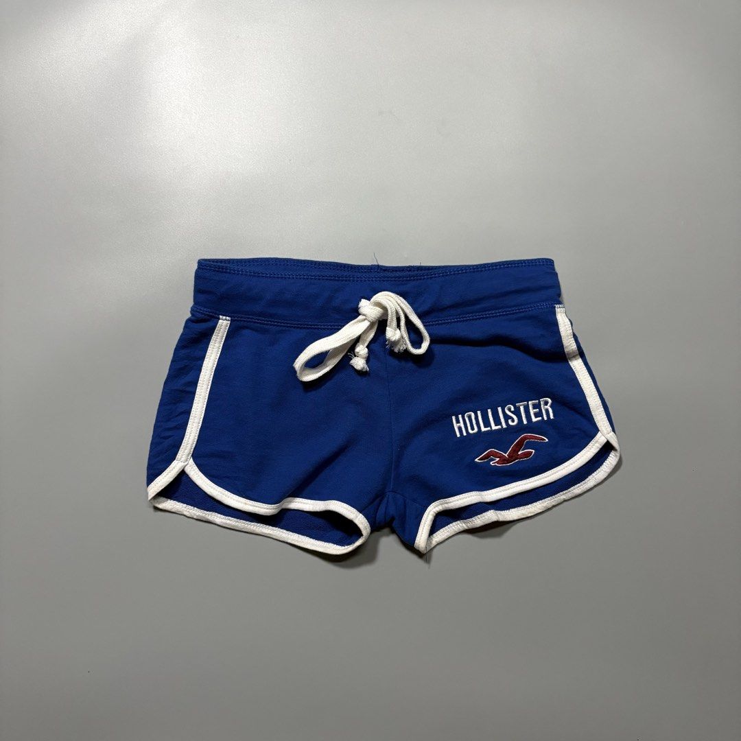 Hollister 2000s Dolphin Sweat Shorts (Category: Shorts) located in Tayabas. Submitted by tayabaskartell (Listing ID 1469158581, Image 1). Description: Hollister 2000s Dolphin Sweat Shorts Classic mid-2000s French terry dolphin shorts with embroidered seagull detailing. Hollister 2000s Dolphin Sweat Shorts These vintage low-rise lounge shorts were produced by Hollister California during the peak of 2000s mall-brand dominance. Constructed from pure