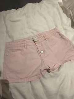 (Category: ) located in . Submitted by frannyyu (Listing ID 1469110077, Image 1). Description: .