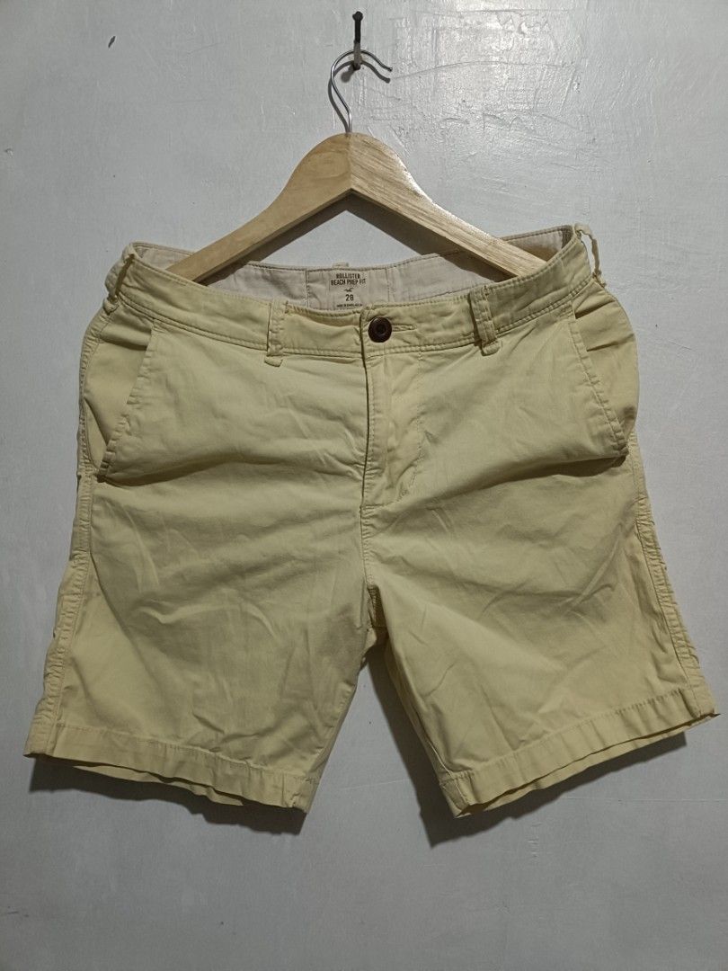 Hollister Beach Prep Fit (Category: Swim Trunks & Board Shorts) located in Las Pinas. Submitted by bckhood_thrift_store (Listing ID 1469038862, Image 1). Description: Hollister Beach Prep Fit ✨ (AUTHENTIC) °Size 28 °Excellent Condition °9/10 Color Rate °No Issue ₱300 💵💵 DM ME 📩📩 Laspiñas/Greenhills Loc 📍.