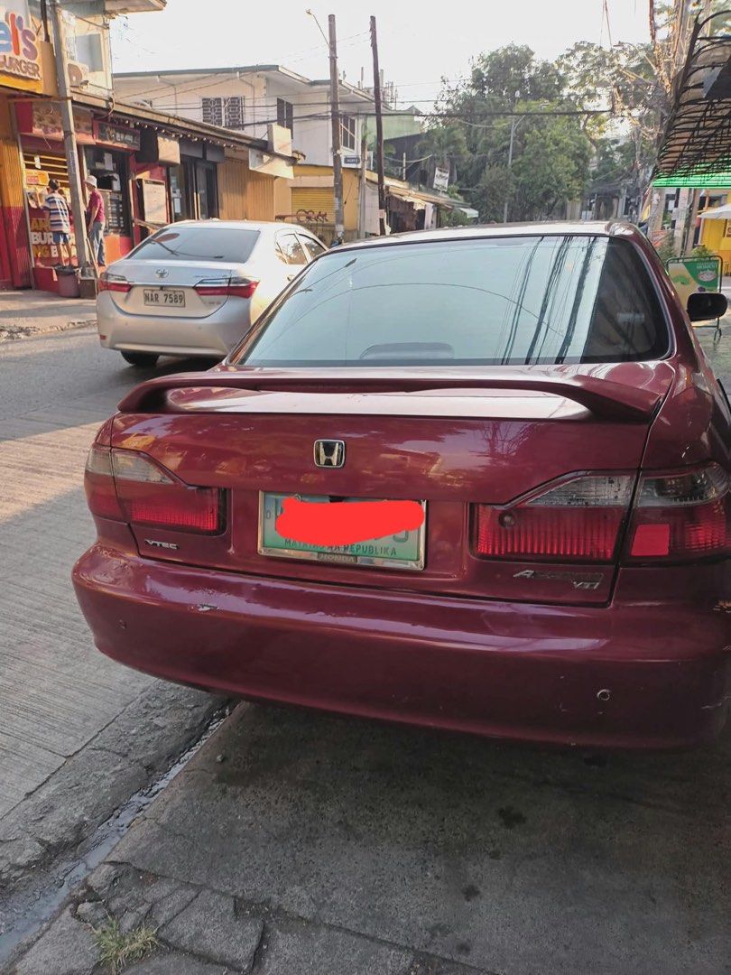 Honda Accord 2.0 i-VTEC Auto (Category: Used Cars) located in Caloocan City. Submitted by kennyj23 (Listing ID 1469005744, Image 3). Description: Honda Accord 1999 Matic First owner Php 90,000.00 nego Location Quezon City.