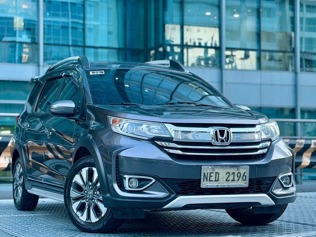 Honda BR-V (Category: Used Cars) located in Makati City. Submitted by maby_latido05 (Listing ID 1469050395, Image 3). Description: 2020 Honda BRV 1.5 V CVT Gas 98k ALL-IN CASH OUT 27k Odo Top of the line‼️🔥 4yrs - Php 21,850 3yrs - Php 26,350 2yrs - Php 36,469 Chattel and Insurance Included ✅FREE Transfer of Ownership ✅FREE Detailing Interior & Exterior ✅FREE Bank Processing ✅FREE OBD Car Scanning 1st Owner Casa Mantained 27k Odo Top of the line