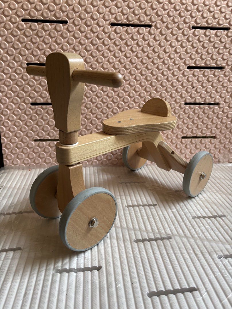Hoppl Wooden Bike (Category: Infant Playtime) located in Calamba. Submitted by moochiebabystuff2 (Listing ID 1469159398, Image 1). Description: JAPAN SURPLUS CALAMBA LAGUNA LOCATION PICK UP / LALAMOVE PIN ADD: MOOCHIE BABY STUFF JAPAN SURPLUS FARCONVILLE CALAMBA GOOD CONDITION 1000 pesos Thankyou ♥️.