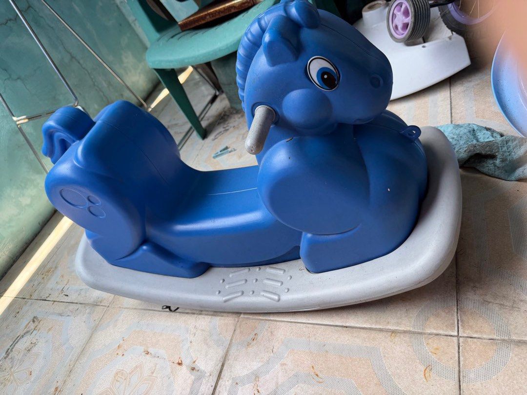 Horse ride-on (Category: Kids Toys) located in Cainta. Submitted by cubic01 (Listing ID 1468938229, Image 1). Description: Pick up at brookside Cainta. Pwede sa motor, just let your driver know first.