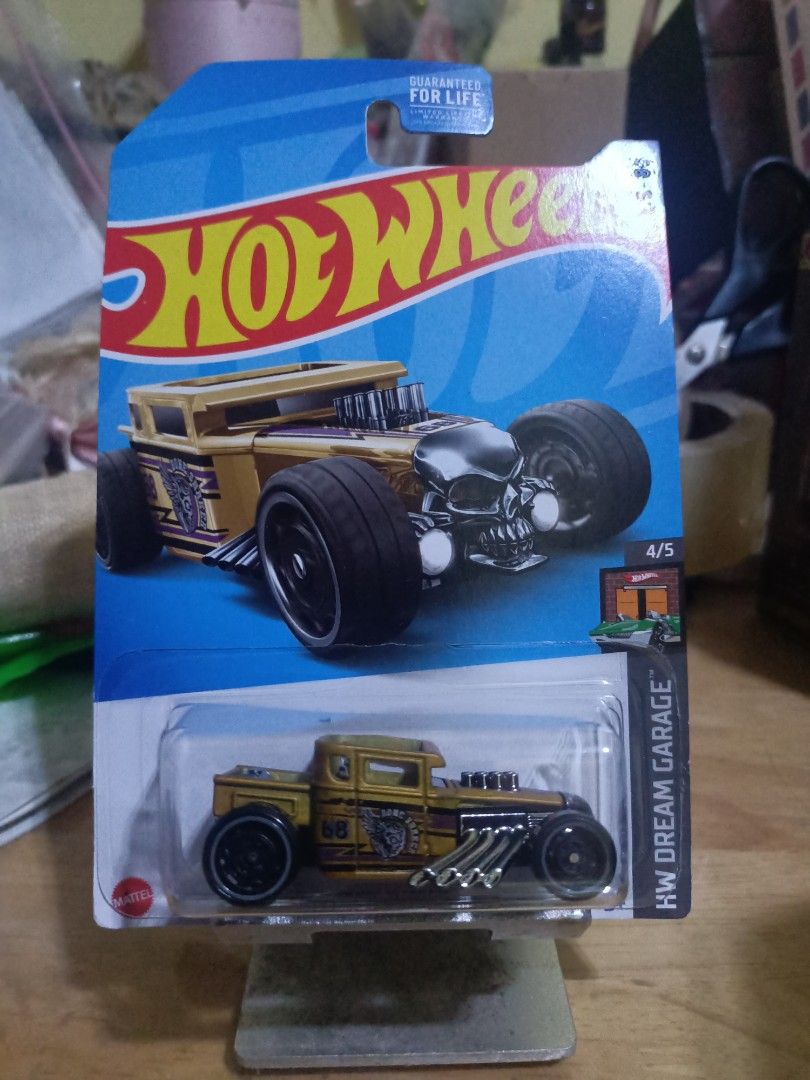 Hot Wheels (Category: Vehicle & Diecast Models) located in Dasmarinas. Submitted by jimzvcra (Listing ID 1469009956, Image 1). Description: Reading is Essential!!! Bone Shaker US card Soft Corners Prices are Fixed Located at Dasmarinas, Cavite Payment via Gcash Deliver via: Renier Express LBC COP Lalamove (From Dasmarinas Cavite or PGH) Meetup by schedule (PGH, Waltermart Dasmarinas, DLSUMC, Avit Coffee near aguinaldo highway cor. tirona avenue).