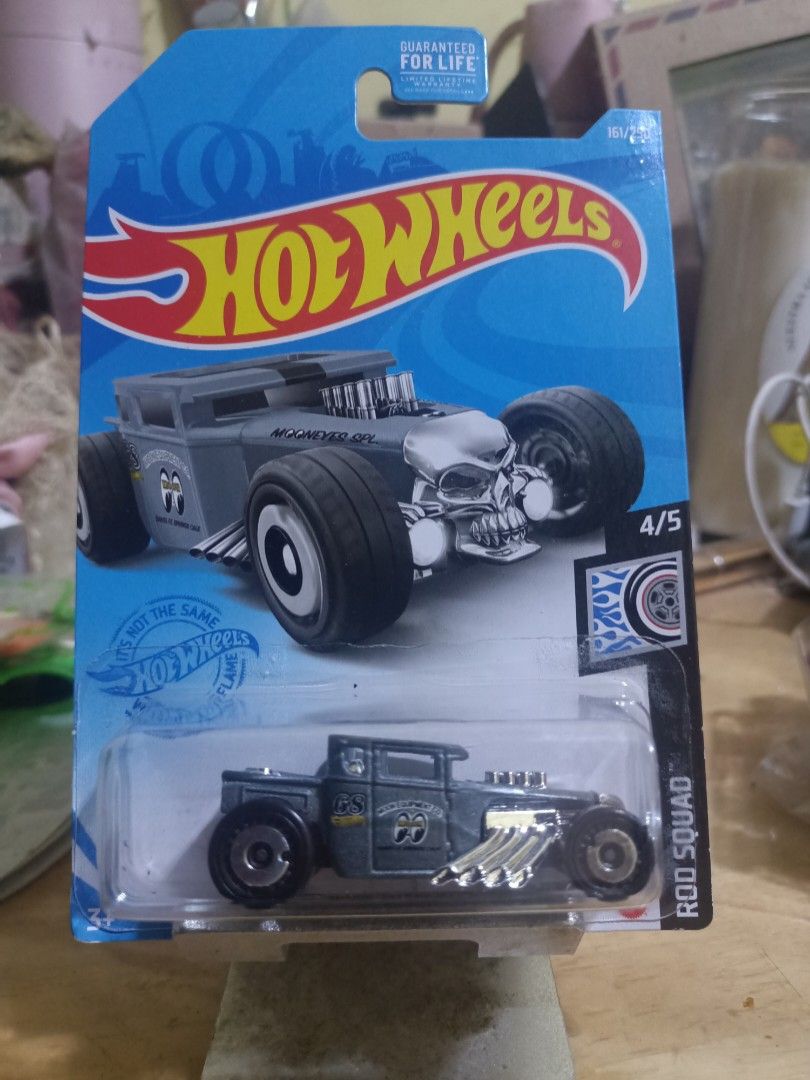 Hot Wheels (Category: Vehicle & Diecast Models) located in Dasmarinas. Submitted by jimzvcra (Listing ID 1469009966, Image 1). Description: Reading is Essential!!! Bone Shaker 1st picture 170 Soft Corners US Card 2nd pic 160 Jhook issue US Card Soft Corners Prices are Fixed Located at Dasmarinas, Cavite Payment via Gcash Deliver via: Renier Express LBC COP Lalamove (From Dasmarinas Cavite or PGH) Meetup by schedule (PGH, Waltermart Dasmarinas, DL