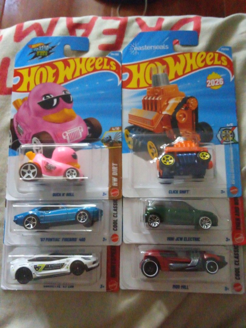 Hot Wheels php200 each (Category: Vehicle & Diecast Models) located in Quezon City. Submitted by batangisip (Listing ID 1469008114, Image 1). Description: Hot Wheels php200 each.