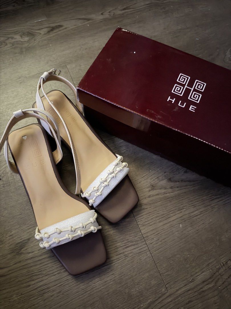 Hue Itzel Sandals (Category: Heels) located in Manila. Submitted by gianmiranda00 (Listing ID 1468937382, Image 3). Description: Hue Itzel Coco Size 38 Used once only Still in very good condition Bought in Hue.ph Rfs decluttering.