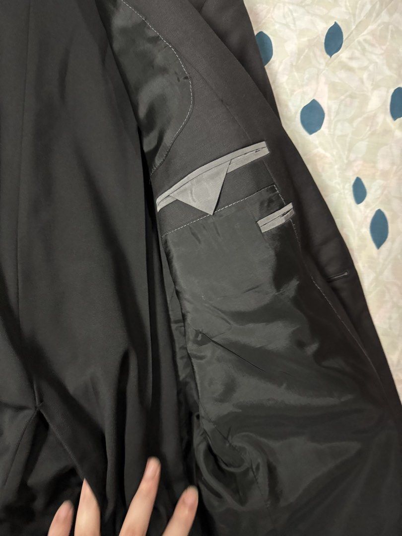 HUGO BOSS Black Suit Jacket Made In Turkey (Category: Coats, Jackets and Outerwear) located in Manila. Submitted by seangoart (Listing ID 1469036913, Image 3). Description: - Brand: HUGO BOSS - Color: Solid Black - Fit: Tailored fit - Details: Two-button closure, flap pockets, fully lined interior with multiple internal welt pockets - Origin: Crafted in Turkey - Condition: Excellent, ready for formal events or office wear - PM for exact measureme