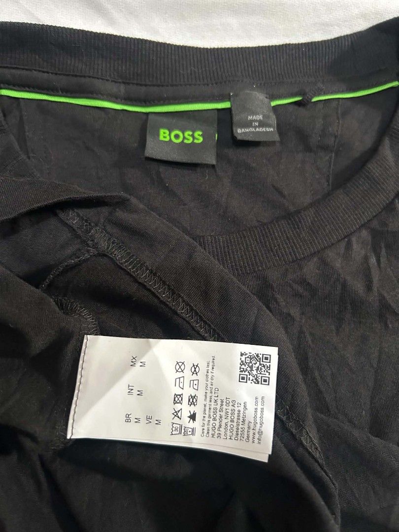 Hugo Boss roundneck shirt (Category: Activewear) located in Lipa City. Submitted by rextumambingmagnaye6306 (Listing ID 1468947838, Image 2). Description: HUGO BOSS ROUNDNECK SHIRT SIZE MEDIUM 22 X 28 DIMES EXCELLENT CONDITION 950 PLUS SF LIPA CITY BATANGAS CAN DO SHIPPING NATIONWIDE VIA J&T EXPRESS NO COP/COD.