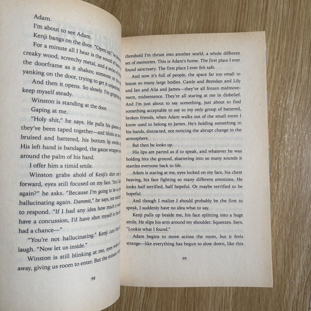 IGNITE ME by Tahereh Mafi (Category: Storybooks) located in Makati City. Submitted by yoiscart (Listing ID 1468997029, Image 3). Description: IGNITE ME by Tahereh Mafi * Well used, Well read * A bit yellowed pages * RFS: I already have an e-reader + decluttering Loc: Makati .