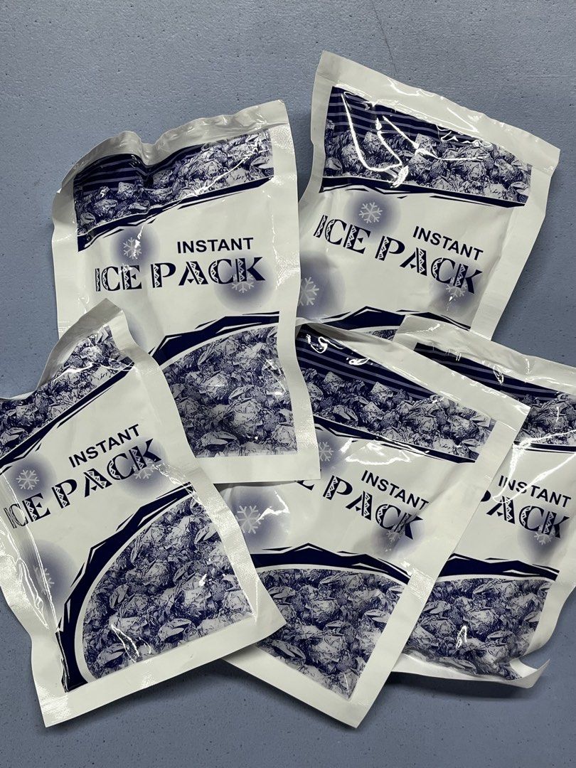 Instant Ice Pack First Aid Cold Pack Disposable Medical (Category: Medical Supplies & Tools) located in Pasig City. Submitted by calmmountain888 (Listing ID 1468994788, Image 2). Description: - Disposable instant ice packs - Instant activation: just squeeze and shake, no freezer required - Ideal for quick relief of sports injuries, sprains, bumps, and swelling - Compact and convenient for on-the-go use - Clear instructions printed on the back - S