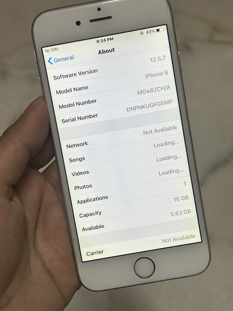 Ip6 (Category: iPhone 6 Series) located in Kuantan. Submitted by ddalgilatte03 (Listing ID 1469098482, Image 3). Description: Want To Sell Ip6 (suitable for digicam use).