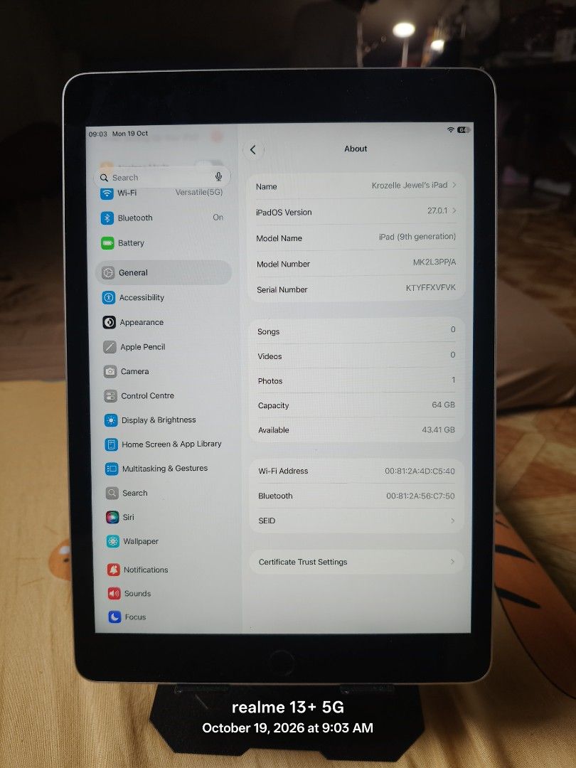 Ipad 9th Generation (Category: iPad) located in Manila. Submitted by jellynlega12838 (Listing ID 1468944771, Image 3). Description: For sale Ipad 9th Gen 10,500 only No issue and no history repair Makinis n makinis No dents Inclusion: 🔸 Unit 🔸 2 case 🔸 Cord 🔸 Box 🔹 64gb 🔹 Truetone ✅ 🔹 Fingerprint ✅ 🔹 All parts are original 🔹 Matagal malowbat 🔹 Local vatiant 🔹 Malinaw both cam Check to sawa sa meet up Unli reset.