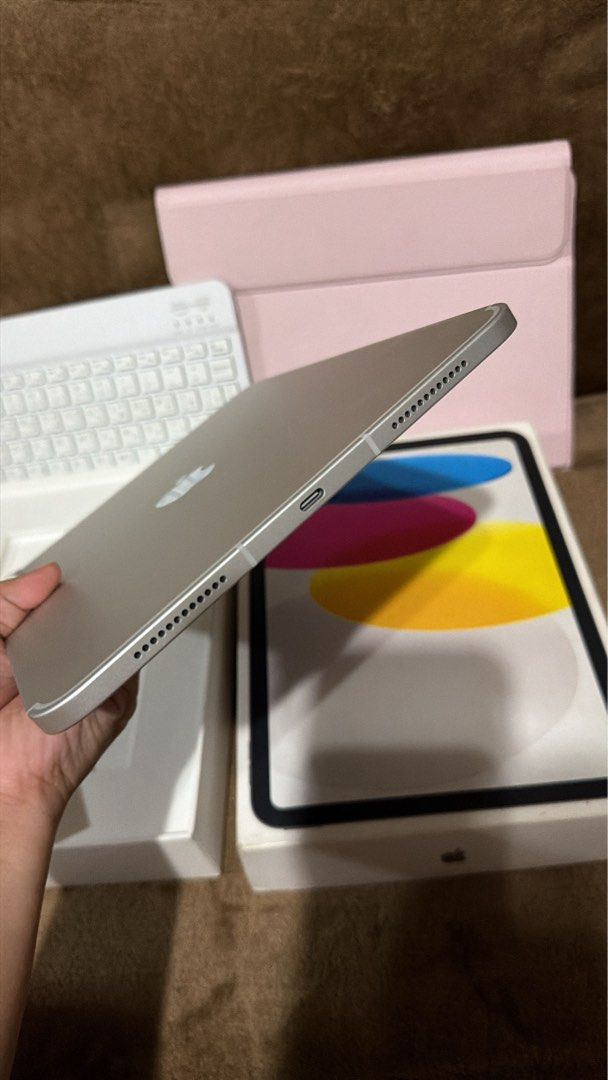 Ipad A16 256gb with cellular (Category: iPad) located in Cainta. Submitted by cleverforest_25582c (Listing ID 1469096007, Image 3). Description: IPAD A16 256GB WITH CELLULAR (ESIM) 4 MONTHS OLD FOR SALE IPAD A16 (256GB) WIFI AND CELLULAR 256GB 100 BATTERY HEALTH UNDER WARRANTY PP/A LOCAL VARIANT ALL ORIGINAL PARTS NO ISSUE/NO DENTS COMES WITH ORIGINAL BOX,CHARGER,CASE,KEYBOARD AND UNIT ONLY ‼️ ₱30K FIX OPEN FOR SWAP ₱32K VALUE SWAPPING PRICE IOS 