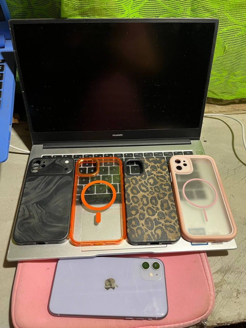 IPHONE 11 + HUAWEI MATTEBOOK D14 (Category: Other Mobile & Gadget Accessories) located in Cauayan City . Submitted by madam.ainvstrs (Listing ID 1469068980, Image 2). Description: Ip 11 is in good condition, kabibili ko lang last April, with box and charger po ito. While the Huawei Laptop, need po ipaayos ayaw lang mag open, naka blackscreen, tried it before pero sabi mahal paayos kaya diko ni grab. Please, buy it, I need money so bad 🥹 Inclusio