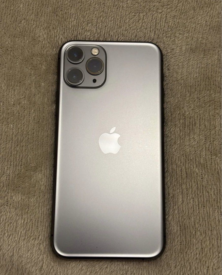 iphone 11 pro 256 gb (Category: iPhone 11 Series) located in Cabanatuan. Submitted by jairah.raine (Listing ID 1469041841, Image 1). Description: -history of replacement, lcd and battery. -face id not working due to lcd replacement. -other than that, no other hidden issues..