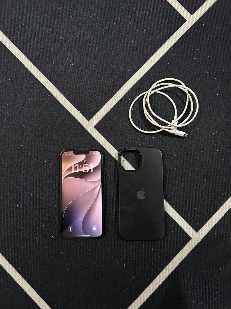 IPHONE 13 | MIDNIGHT | 128 GB (Category: Others) located in Manila. Submitted by swipe.sell22 (Listing ID 1469118770, Image 2). Description: IPHONE 13 | 128GB MIDNIGHT Asking Price: ₱14,500 85 Battery Health ZP/A Local Variant No History of Repair Available Sim: Globe, Dito and TM Issue; Paint chips Inclusions; Unit, Cord & Case ✅ With 1 Week Personal Warranty ✅ Money Back Guarantee MEET UP/ LBC 📍SJDM BULACAN | NORTH CALOOCAN 📦Shipping via LBC 