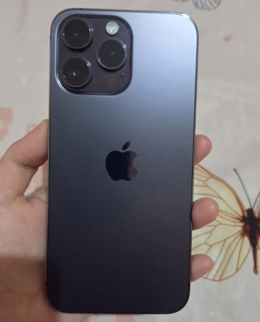 iphone 14 pro max (Category: iPhone 14 Series) located in Cabanatuan. Submitted by magseu (Listing ID 1469082932, Image 1). Description: iphone 14 pro max | 256gb details: • first owner and lady owned • 83% bh • no history of repair • no sim restrictions • original box and cord included • no performance issues • face id and true tone working • will include phone cases • price slightly negotiable 📍 can do meet ups around nueva ecija or cabanatuan
