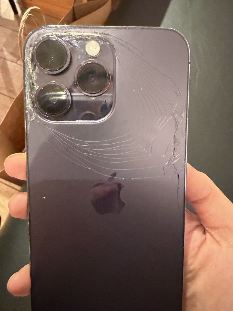 iPhone 14 Pro Max broken back (Category: iPhone 14 Series) located in Manila. Submitted by swiftflowerkasi32 (Listing ID 1469047207, Image 2). Description: Battery health is 83% Price is negotiable:).