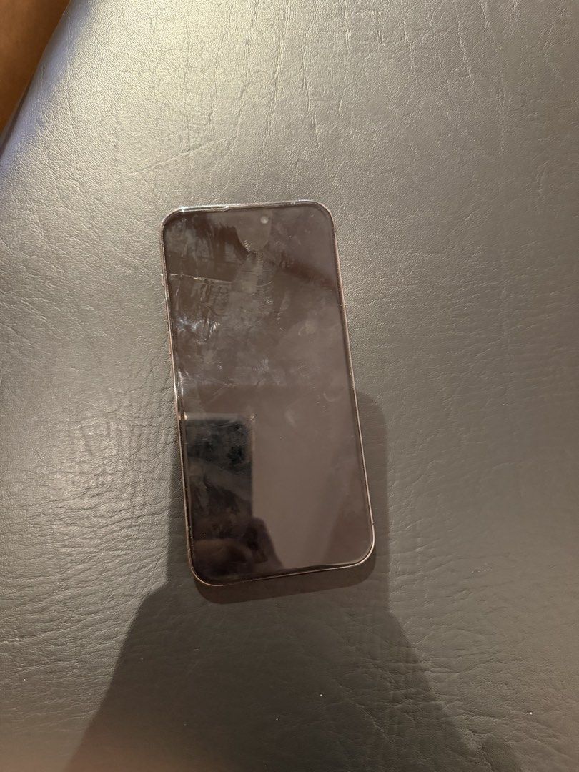 iPhone 14 Pro Max broken back (Category: iPhone 14 Series) located in Manila. Submitted by swiftflowerkasi32 (Listing ID 1469047207, Image 3). Description: Battery health is 83% Price is negotiable:).