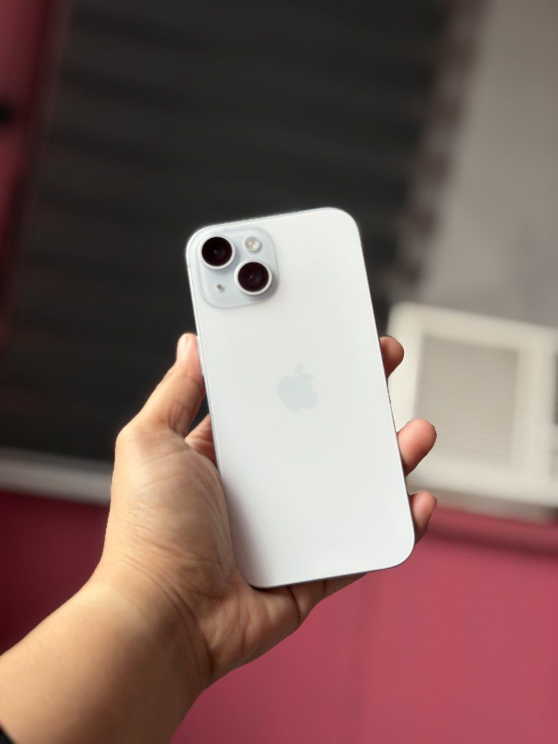 iphone 15 128gb (Category: iPhone 15 Series) located in Manila. Submitted by rosedel1111666 (Listing ID 1469101164, Image 1). Description: For Sale: iPhone 15 – 128GB (Blue) 🌊 * Storage: 128GB * Color: Blue * Condition: Face ID & cameras working perfectly | All original parts, no history of repair. * Battery Health: 77% * 28,000 negotiable LOCATION - BAESA QUEZON CITY.