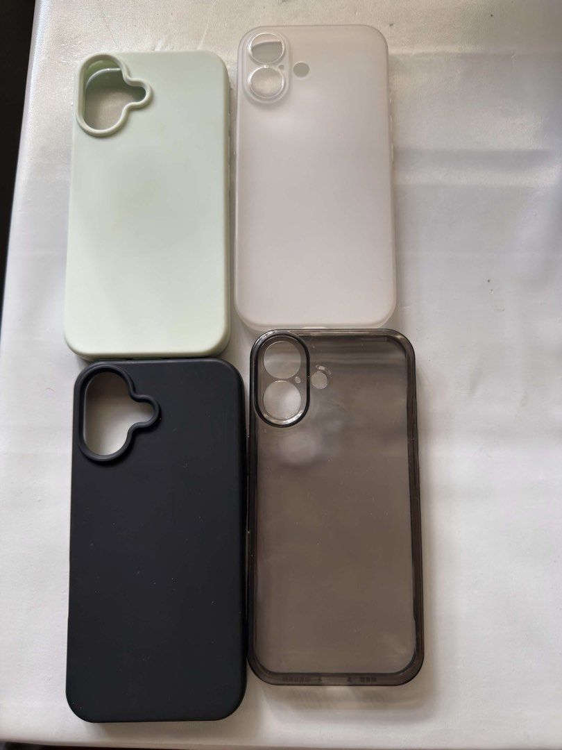Iphone 15 and 16 cases (Category: Cases & Sleeves) located in Manila. Submitted by raremoon_553a46 (Listing ID 1469128409, Image 2). Description: Yung iba di nagamit .