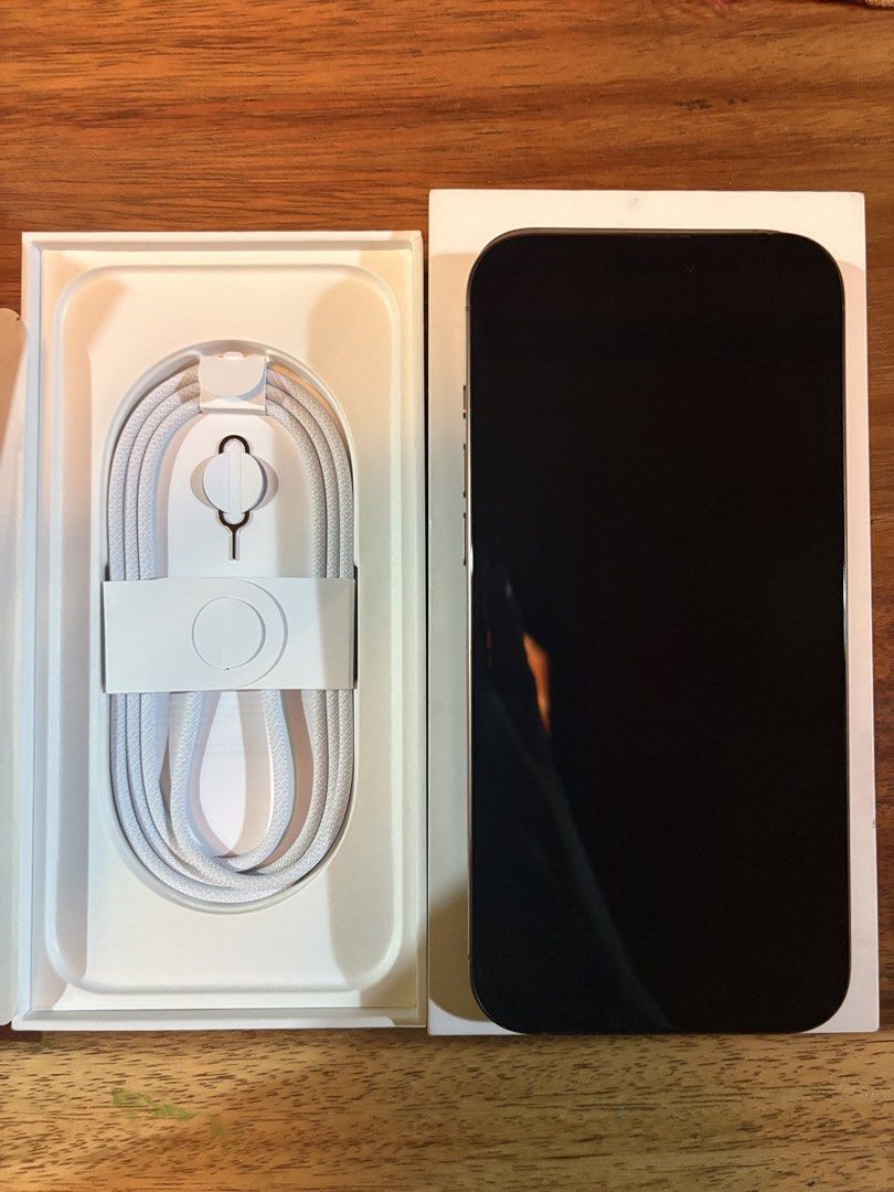 Iphone 16 pro max (Category: iPhone 16 Series) located in Bulacan. Submitted by cutieee_11 (Listing ID 1469046035, Image 2). Description: Iphone 16 pro max PRICE FIX‼️‼️ Sale only 256 gb Any sim can be used Color Desert titanium No issue No dents 90 bh 592 cc Inclusion: Box Unused Cord Case Manuals Rfs:old phone, seldomly used Prefer payment:Bank transfer or cash For meetup or pick up around bulacan or manila or near places.