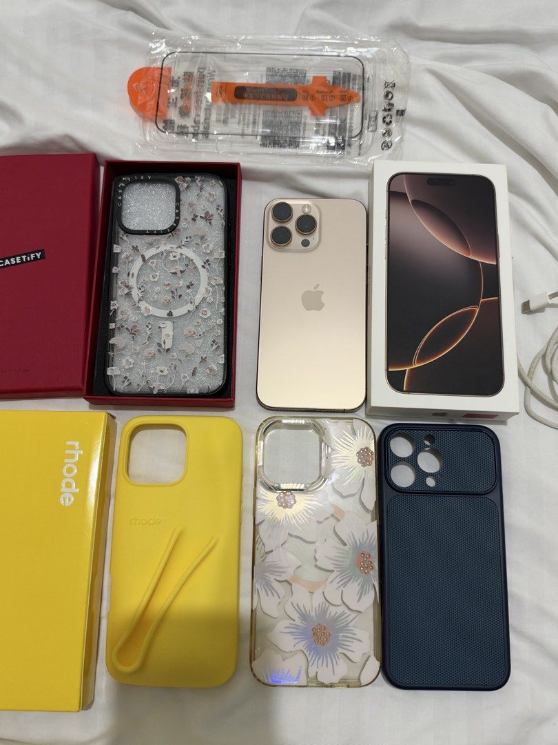 Iphone 16 pro max 256gb (Category: iPhone 16 Series) located in San Leonardo. Submitted by iluvkopiii (Listing ID 1469159765, Image 1). Description: Selling my personal phone. Not buy and sell Iphone 16 pro max 256gb No history of repair. No dents. No issue. Factory unlock. Same box, same imei Inclusions Unit, orig box, orig cord, case and extra tempered glass.
