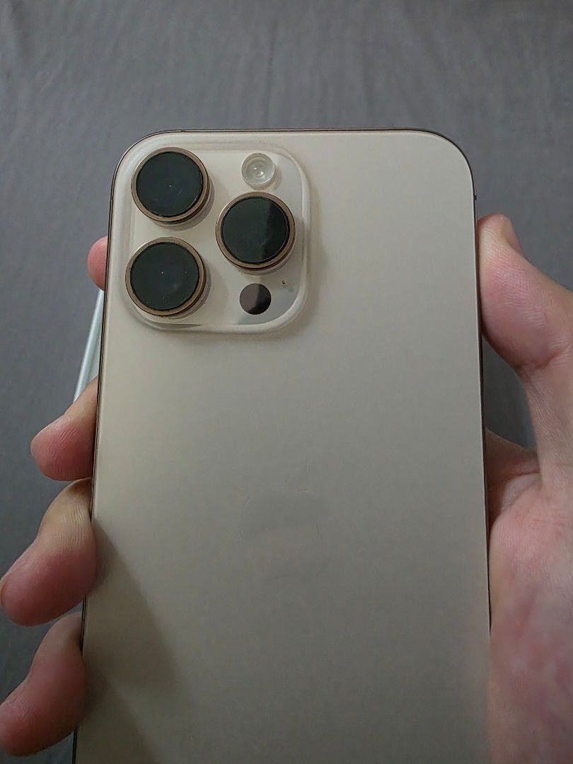 iPhone 16 Pro Max 256gb (Desert Titanium) (Category: iPhone 16 Series) located in Manila. Submitted by av.santiago (Listing ID 1468937455, Image 3). Description: desert titanium 91 battery health openline no scratches sa screen Inclusions * original replacement box (16 pro max same color) * original apple type-c cable * 2 cases * ugreen borderless tempered glass (can install upon meetup) cosmetic issues * tiny dent sa bottom right (last pic) Loca