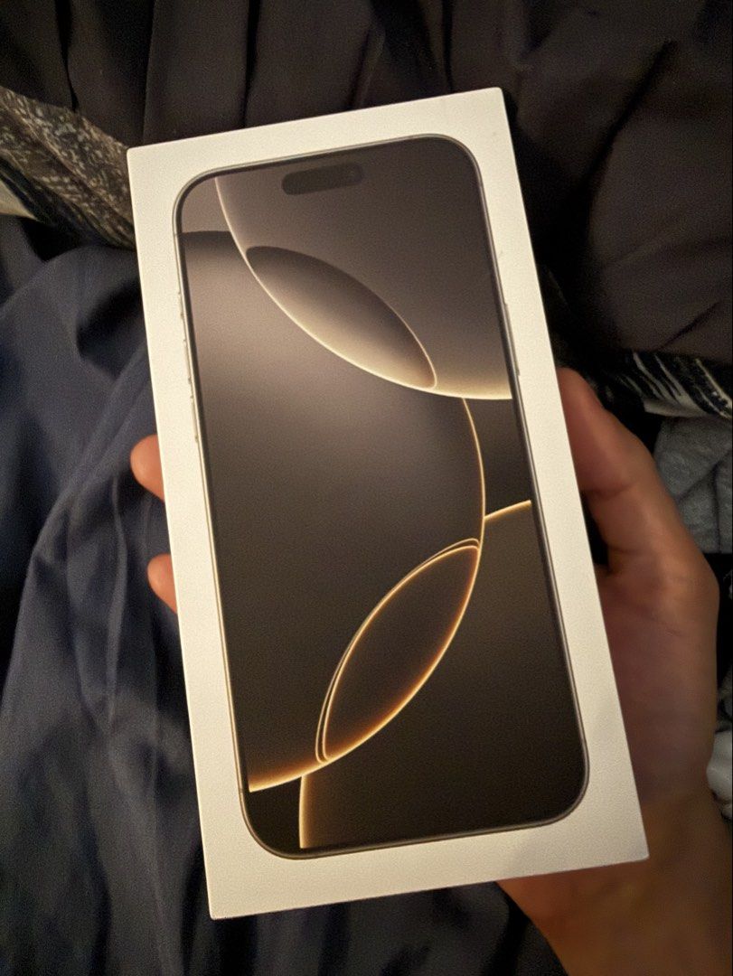 iPhone 16 pro max (256gb) natural titanium SMARTLOCKED (Category: iPhone 16 Series) located in Manila. Submitted by grandpenguin0925 (Listing ID 1469111329, Image 3). Description: - Model: iPhone 16 Pro Max - Storage: 256GB - Color: Natural Titanium - Network: Smartlocked - Battery Health: 98% - Inclusion: Original box included - Condition: Pristine and well-maintained.