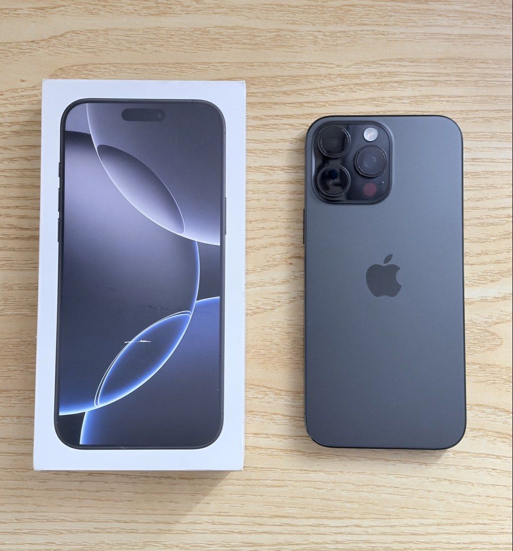 iPhone 16 Pro Max Black Titanium, 256GB, Smart Locked (Category: iPhone 16 Series) located in Mandaluyong City. Submitted by enriiks (Listing ID 1468962547, Image 2). Description: Location: San Pablo City, Laguna Seller Price: ₱47,000 (negotiable) Current Market Price: ₱69,000 Reason for selling: Seller bought brand new phone Phone Condition: - 256GB storage, 8GB RAM - Face ID is smooth and working ✔️ - Bluetooth is working ✔️ - Airdrop is workin