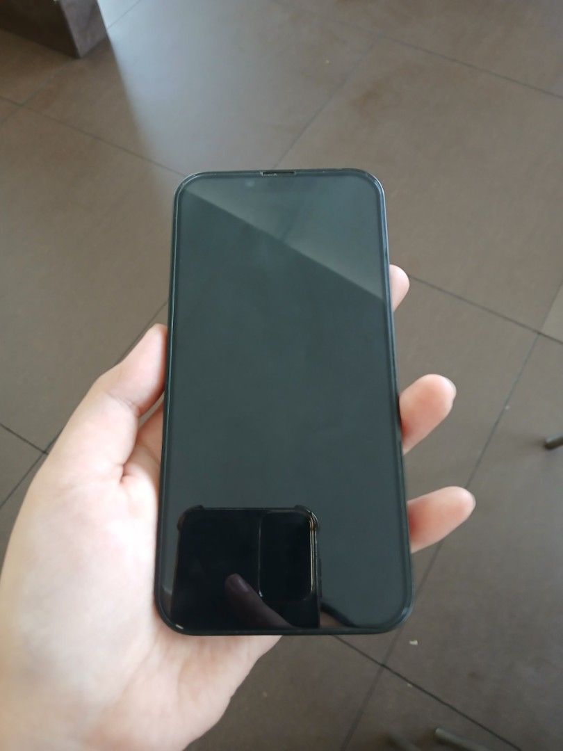 Iphone 16e 4 sale (Category: iPhone 16 Series) located in Manila. Submitted by chocoknots_ (Listing ID 1468985832, Image 2). Description: IPHONE 16e 128gb •Original Parts •Battery Health: 91% •618 cycle count •Unli reset -Face Id ✔️ -Truetone ✔️ -Camera (Front and Back)✔️ -All Button ✔️ -Speaker and Mic ✔️ -Charging Port ✔️ -No Sim Restriction ✔️ 𝐈𝐧𝐜𝐥𝐮𝐬𝐢𝐨𝐧 -UNIT -2 CASE -1 TEMPERED GLASS -ORIG BOX -ORIG CORD.
