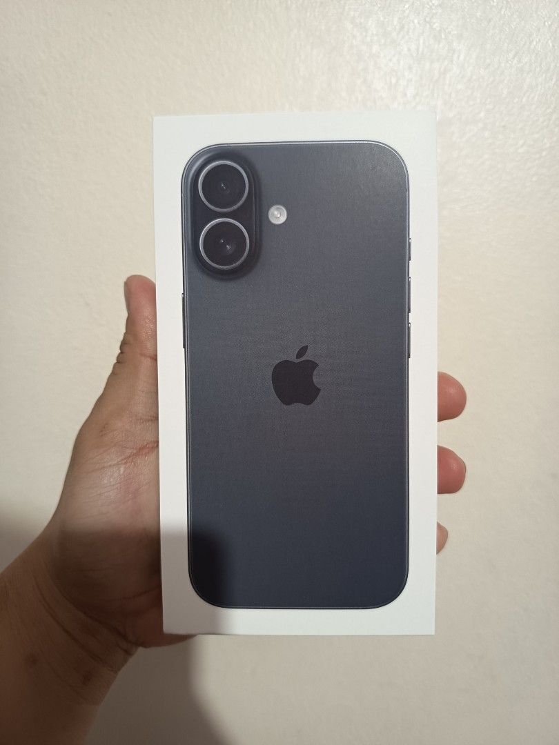 Iphone 17 256gb (Category: iPhone 17 Series) located in Bacoor. Submitted by jm_byrnt (Listing ID 1469085956, Image 1). Description: brand new sealed rfs: need funds.