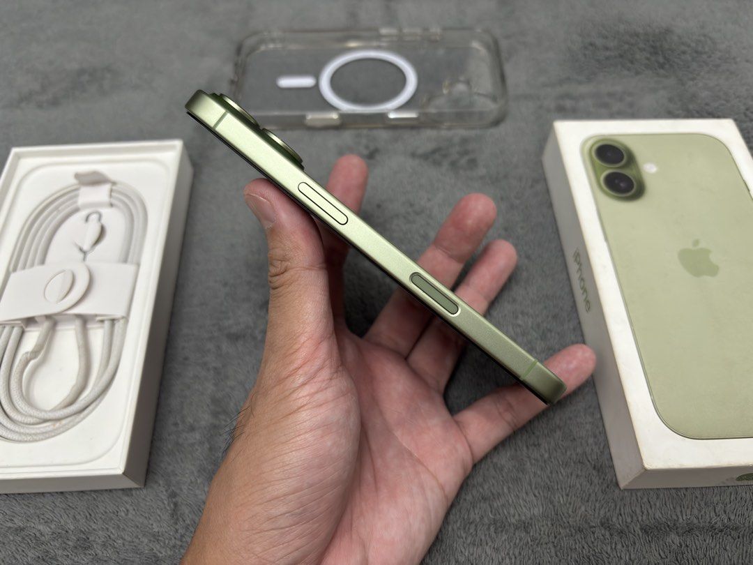 iPhone 17 256GB XA FU 100% (Category: iPhone 17 Series) located in Antipolo. Submitted by itsmeven (Listing ID 1469110036, Image 3). Description: AVAILABLE FOR SALE OR SWAP ‼️ iPhone 17 256GB Sage Green 💚💚💚 Local variant Openline 🔋 100% 🔌 63 cycle count only Warranty until January 2027 PHP 45,000 Slight negotiable Swapping Value is Higher ✅ Complete original standard package ✅ No dents ✅ Guaranteed no functionality issue ✅ 99% smoothness, ve