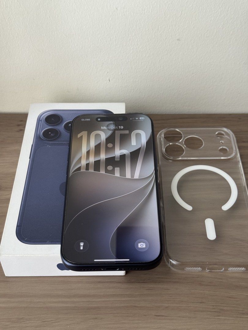 Iphone 17 Pro 256gb (Category: iPhone 17 Series) located in Mandaluyong City. Submitted by cyrrrrr (Listing ID 1469057852, Image 2). Description: Iphone 17 Pro 256gb (Not Pro Max) * Factory Unlock/Openline * Bought at Digital walker Makati * Warranty until April 2027 * Battery health: 99% 206cc - can last a day. * ALL working - True tone, Face ID, Camera, Sounds, Screen etc. * No icloud issue Issue: - Replaced OLED by 3rd party worth 17k, quality