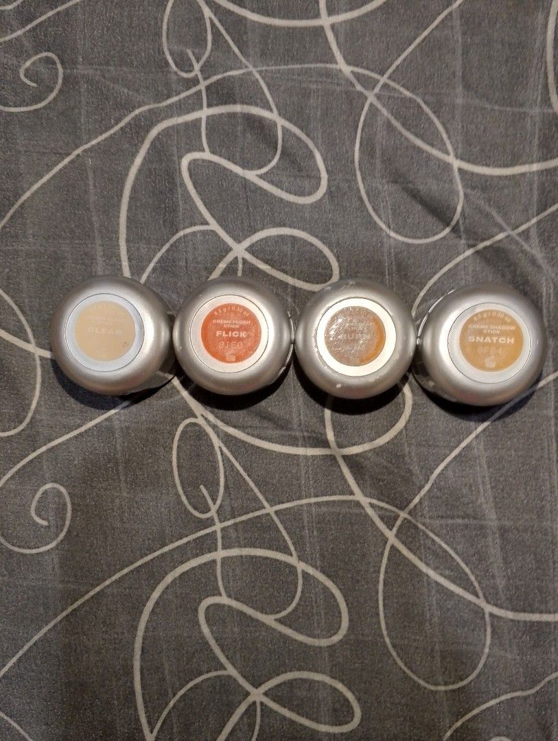 Issy Creme Stick (Glass, Flush, Heat, & Shadow) (Category: Makeup) located in Angeles City. Submitted by cheonten_ (Listing ID 1469101680, Image 2). Description: ‎💗Decluttering!💗 ‎🌸 Issy Creme Sticks (Shades: Clear, Flick, Burn, Snatch) ‎🌸 Can be sold individually or bundle (500 pesos only if bundle) ‎🌸 Lightly used ‎ ‎RFS: Need funds. ‎ ‎📍 Angeles City, Pampanga ‎💳 GCash/GoTyme/Maribank/Maya ‎📦 J&T Express.