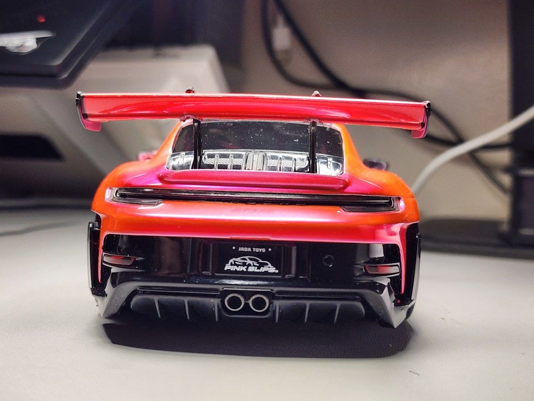 Jada 1/24 Porsche GT3RS Chase Variant (Category: Interactive Toys) located in Manila. Submitted by xanders_corner (Listing ID 1468952238, Image 3). Description: Unsealed mint condition. Neg.