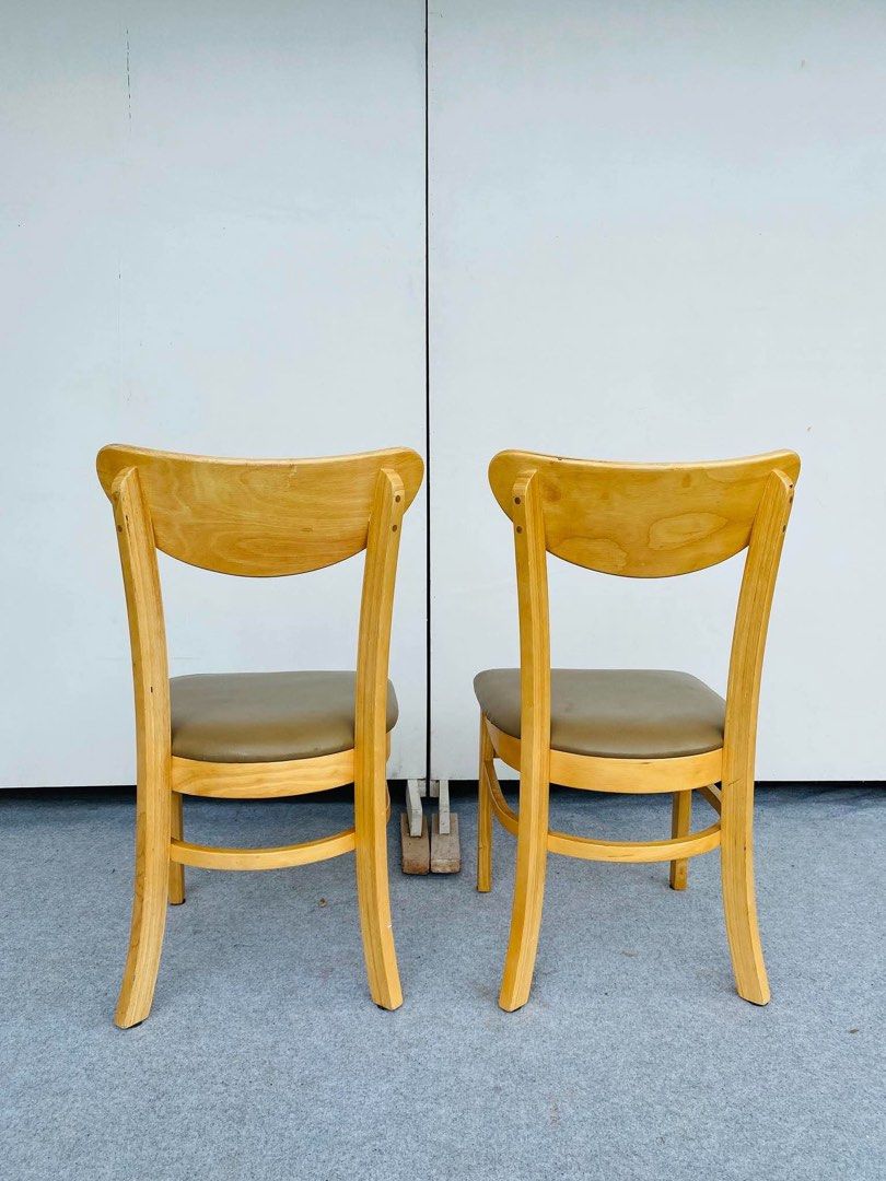 “JAPAN SURPLUS” 2PCS MODERN DINING CHAIRS (Category: Chairs) located in Manila. Submitted by jerichocal17856 (Listing ID 1468974783, Image 3). Description: “JAPAN SURPLUS” 2PCS MODERN DINING CHAIRS SIZE: 17L” x 17W” x 17Sh” x 32H” inches (AS-IS ITEM) IN GOOD CONDITION.