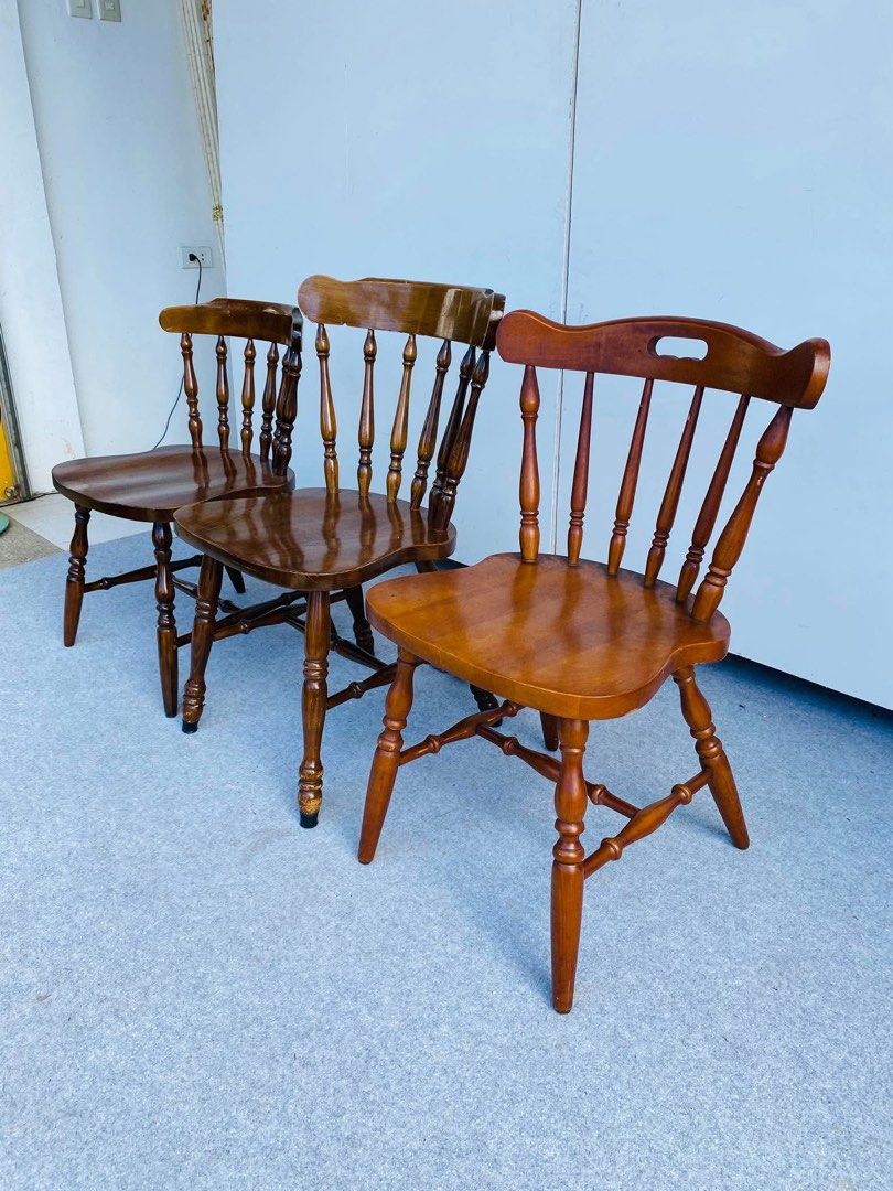 “JAPAN SURPLUS” 3PCS ASSORTED WINDSOR DINING CHAIRS (Category: Chairs) located in Manila. Submitted by jerichocal17856 (Listing ID 1468978888, Image 3). Description: “JAPAN SURPLUS” 3PCS ASSORTED WINDSOR DINING CHAIRS SIZE: 18L” x 16W” x 17Sh” x 30H” inches 17L” x 16.5W” x 17Sh” x 31H” inches 18L” x 17W” x 16.5Sh” x 28H” inches (AS-IS ITEM) IN GOOD CONDITION.