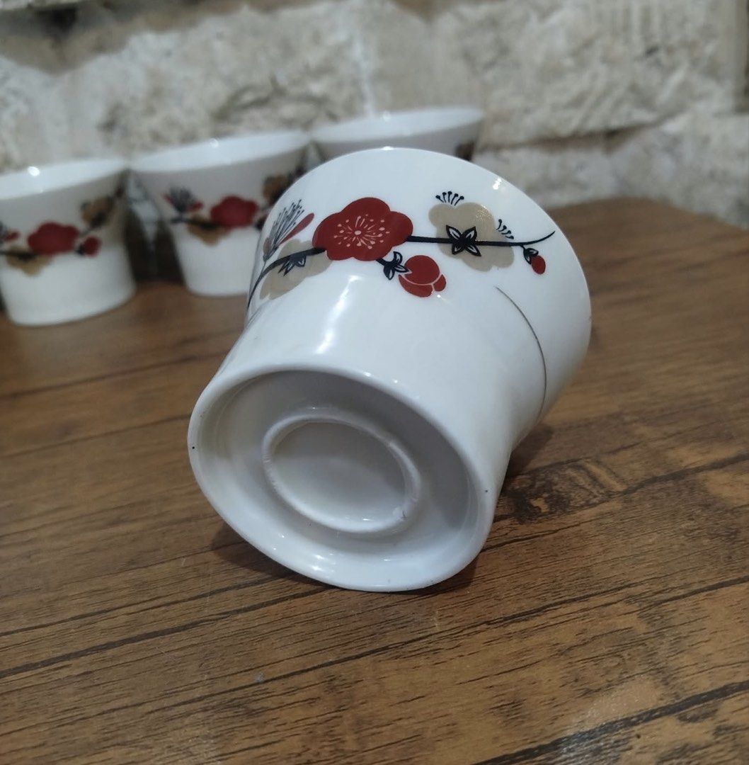 Japanese white porcelain cup (Category: Coffee & Tea Tableware) located in San Fernando. Submitted by dntjapansurpluselyu (Listing ID 1468935559, Image 2). Description: .