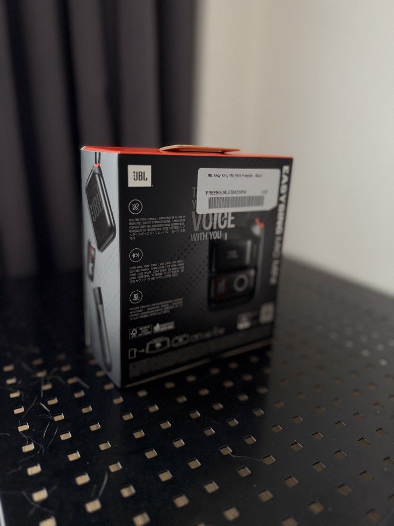 JBL EASY SING MIC MINI (Category: Other Audio Equipment) located in Manila. Submitted by brightstone_0013f2 (Listing ID 1469078709, Image 2). Description: JBL EASY SING MIC MINI.