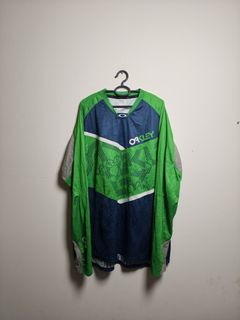 (Kategori: ) berada di . Dikirim oleh allforsomeonethrift (ID iklan 1468936765, Gambar 1). Deskripsi: .