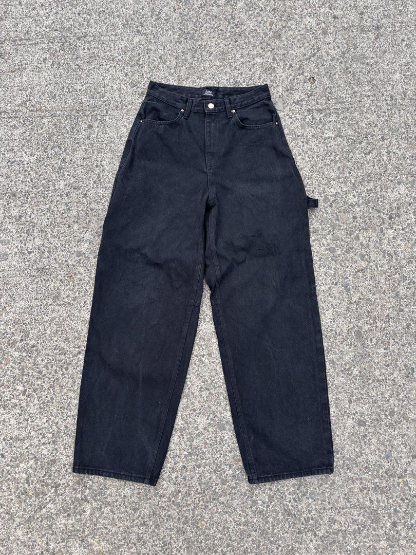 JJIM Black Denim Carpenter Pants (Category: Jeans) located in Lapu Lapu. Submitted by thatdamngrails (Listing ID 1468968401, Image 1). Description: - Brand: JJIM - Size: 30 - Style: Black denim carpenter pants with a relaxed wide leg fit - Details: Classic side utility loop and contrast metallic buttons and rivets - Color: Solid washed black - Condition: Great streetwear staple for casual daily fits - Mode of Payment: GCash, BPI, or Maya - Shippi