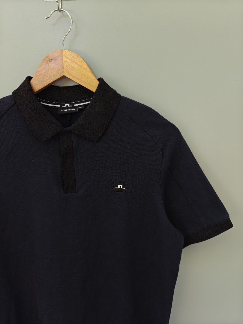 JLindeberg (Category: Tshirts & Polo Shirts ) located in Alaminos. Submitted by epargne (Listing ID 1468961539, Image 3). Description: ◾Size : Small - Medium ◾Dimes : Length" 26, Width"20 ◾EXCELLENT CONDITION! ◾WASHED W/ FABCON AND READY TO WEAR 🛒Price : + Shipping fee.