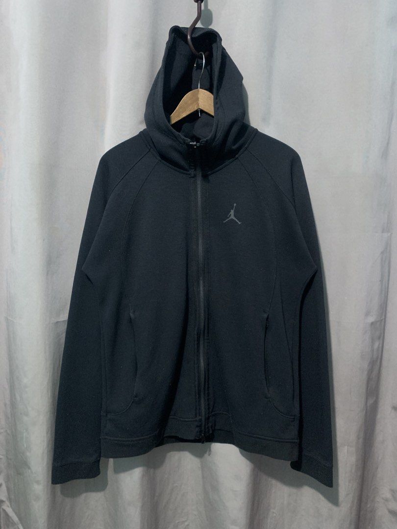 Jordan (Category: Coats, Jackets and Outerwear) located in Bayombong. Submitted by johnestrell315 (Listing ID 1469121413, Image 1). Description: .
